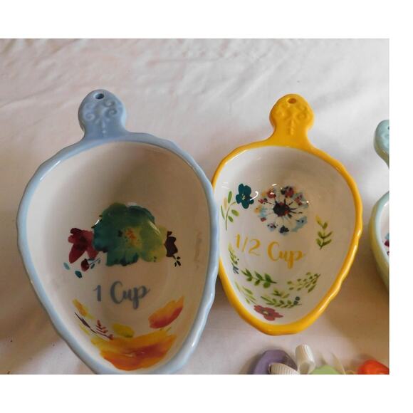 Pioneer Woman _ Willow 8-Piece Stoneware Measuring Cups and Spoons Sets New - Picture 2 of 7